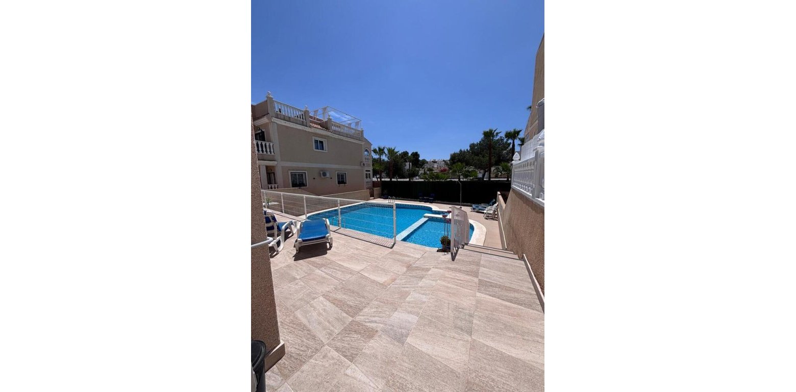 Sale - Townhouse - Villamartin