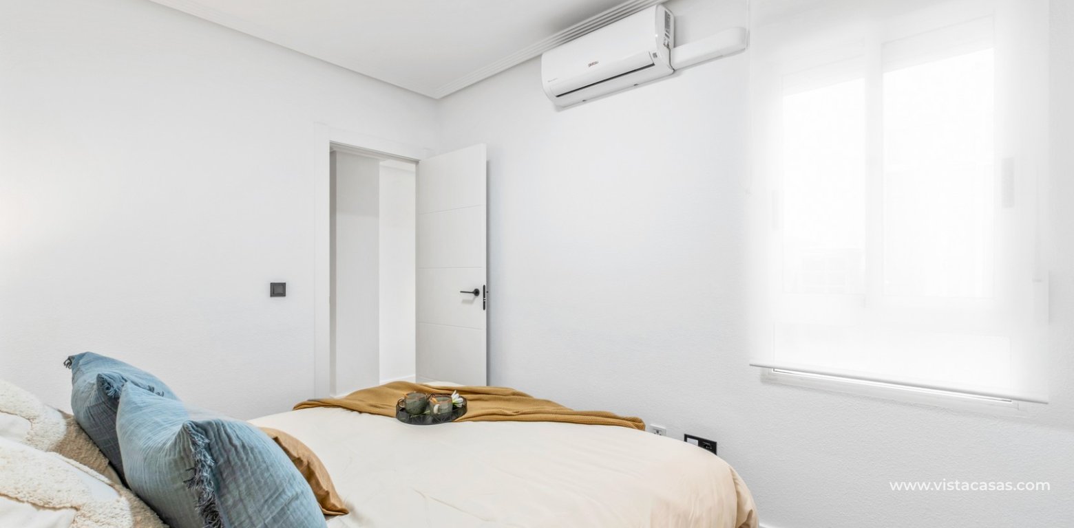 Renovated 2 Bedroom Apartment in Playa Flamenca La Mirada master