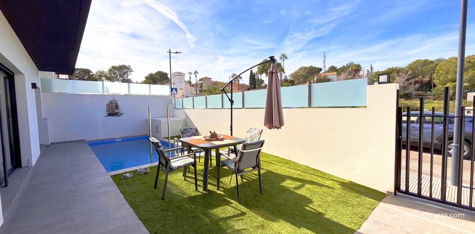 Resale - Villa - Villamartin