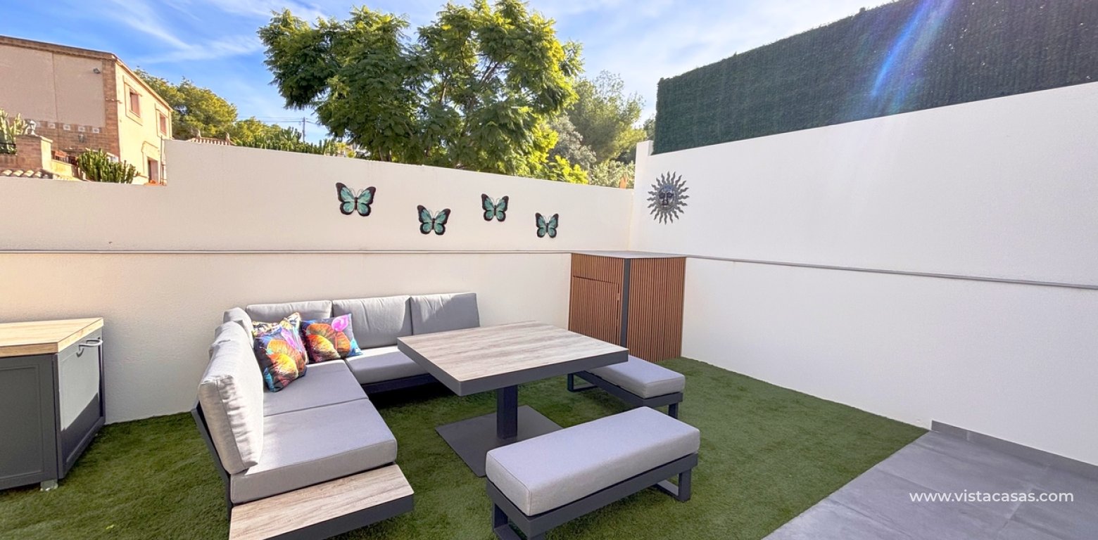Resale - Villa - Villamartin