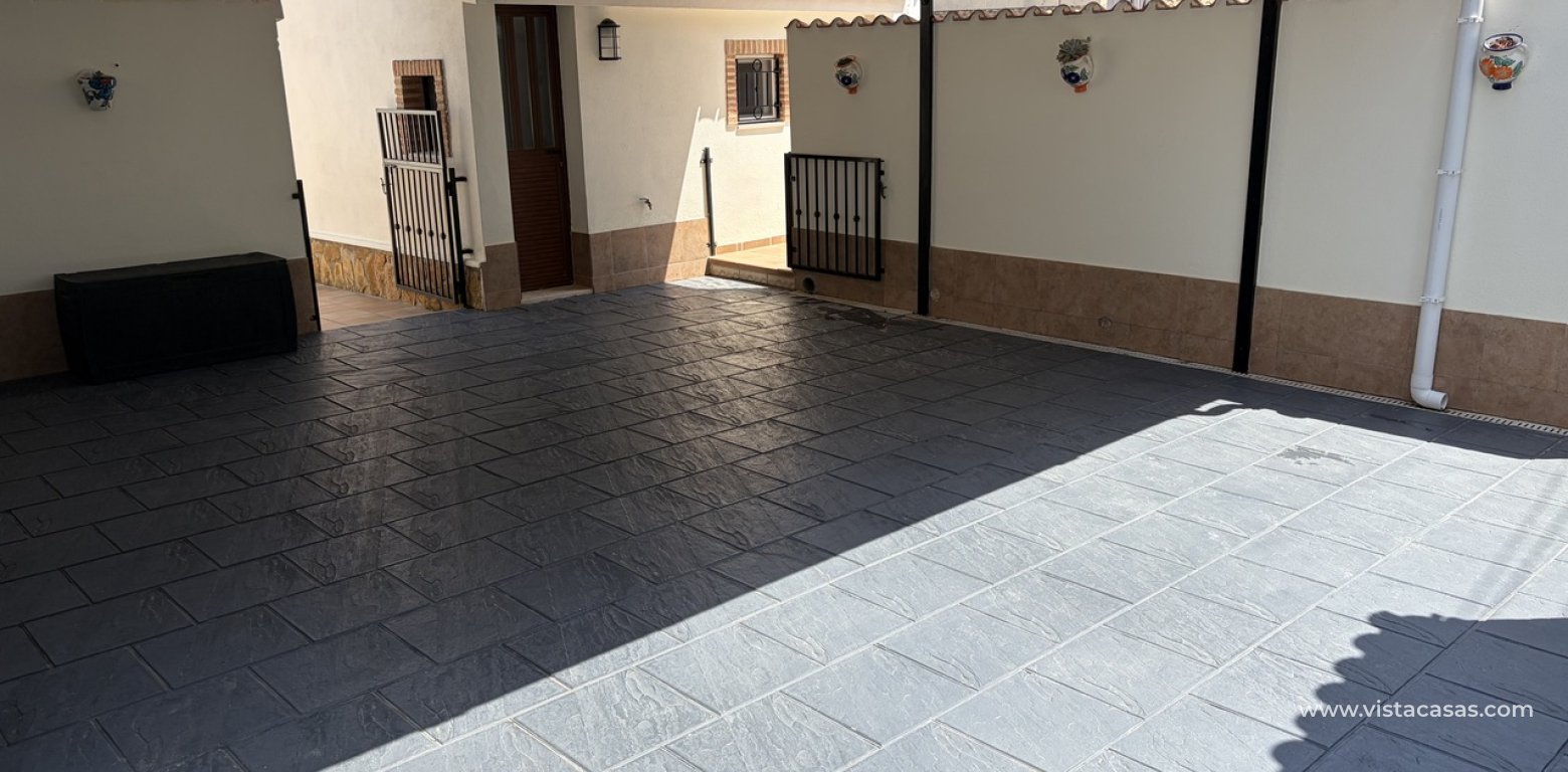 Resale - Villa - Pinar de Campoverde