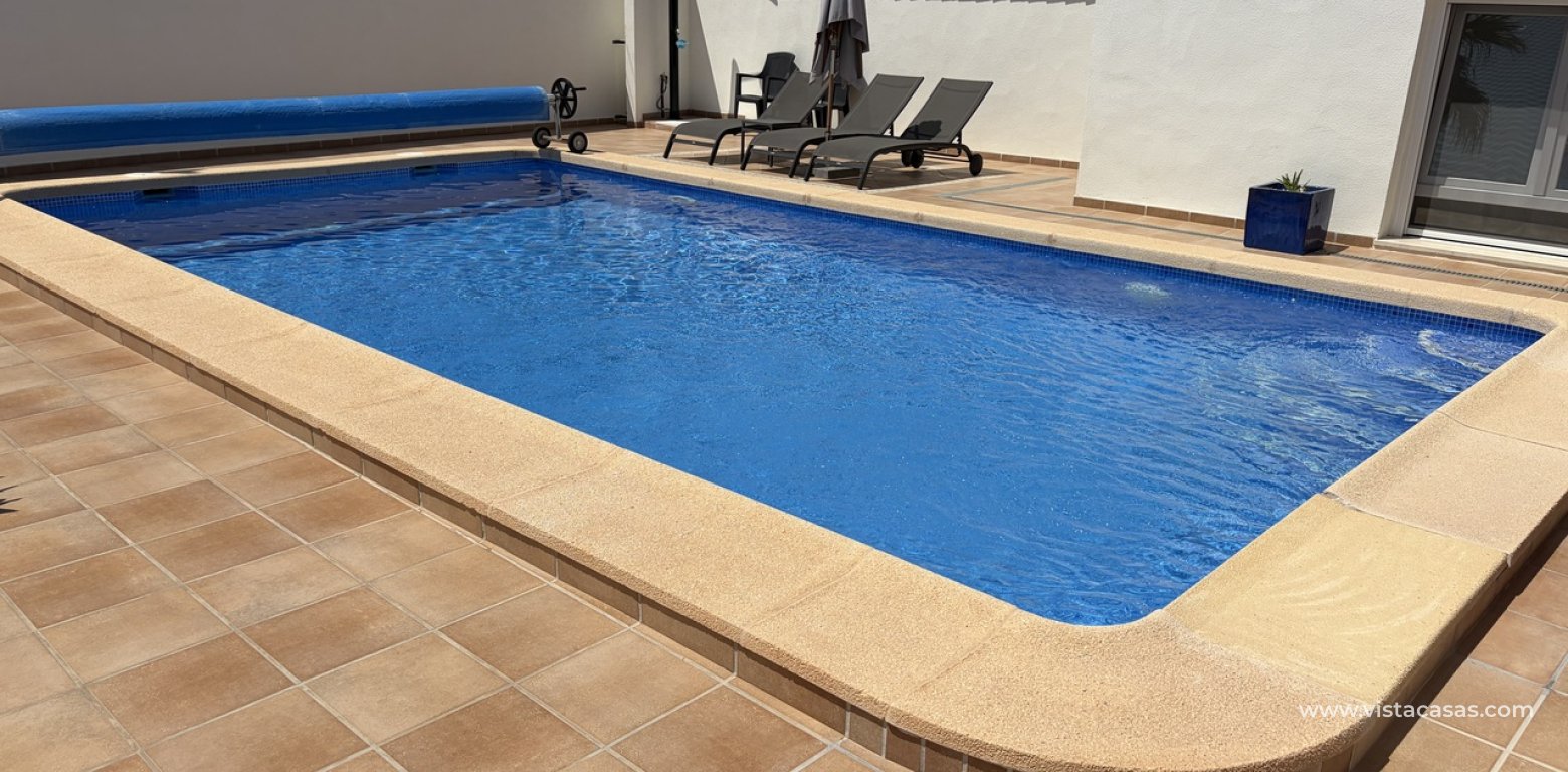 Resale - Villa - Pinar de Campoverde