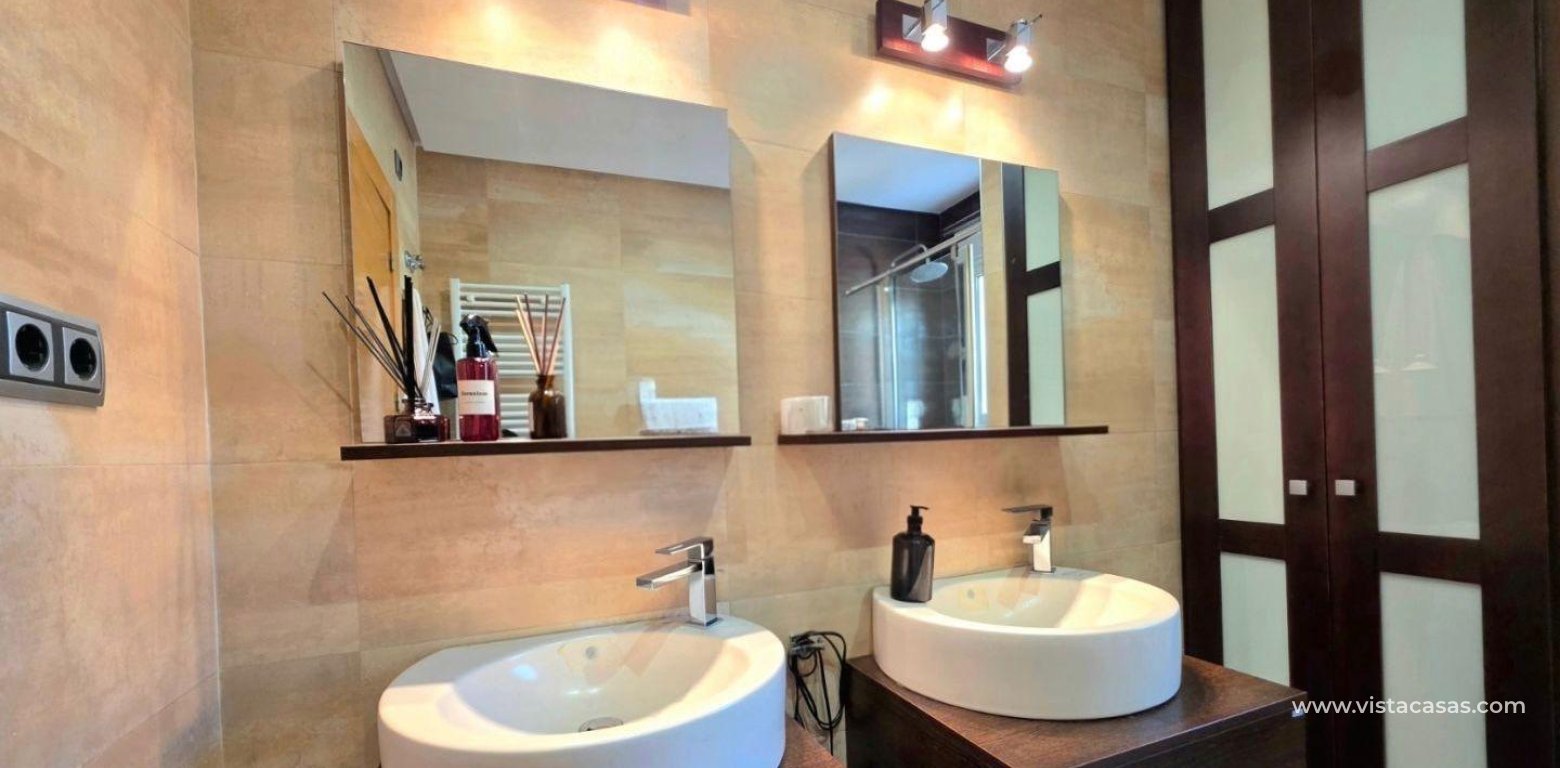 Sale - Villa - Campoamor