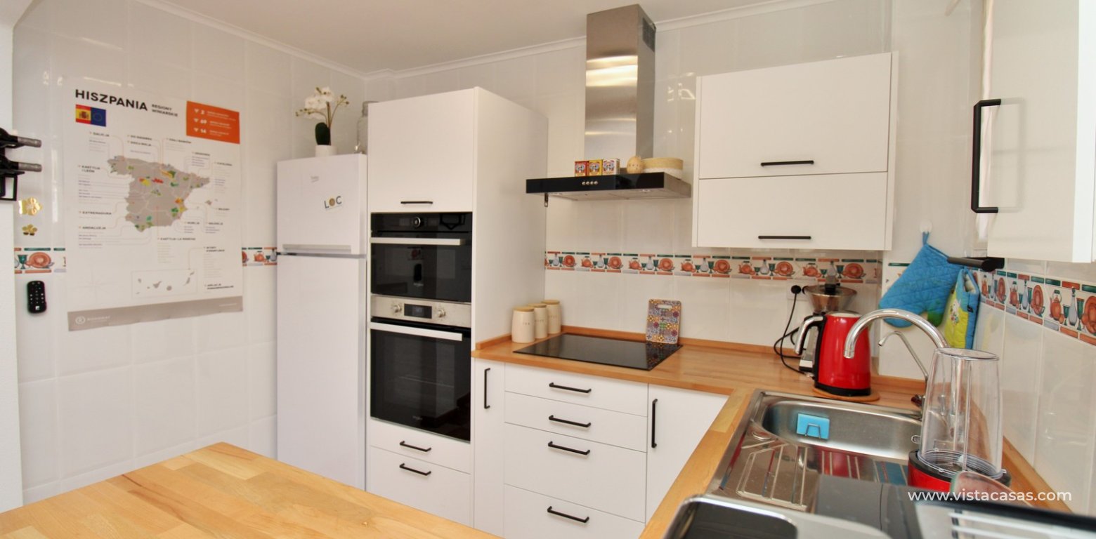 2 Bedroom Quad House For Sale in Lomas de Cabo Roig kitchen 2