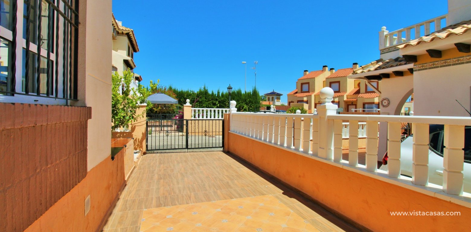 2 Bedroom Quad House For Sale in Lomas de Cabo Roig drive