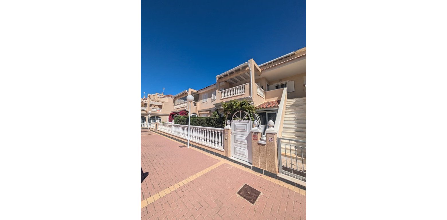 Sale - Lägenhet - Playa Flamenca
