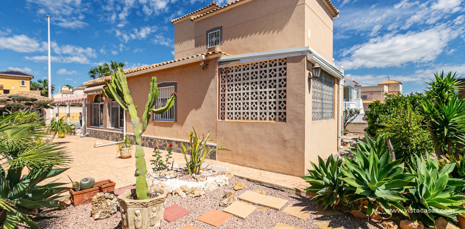 Sale - Villa - La Zenia