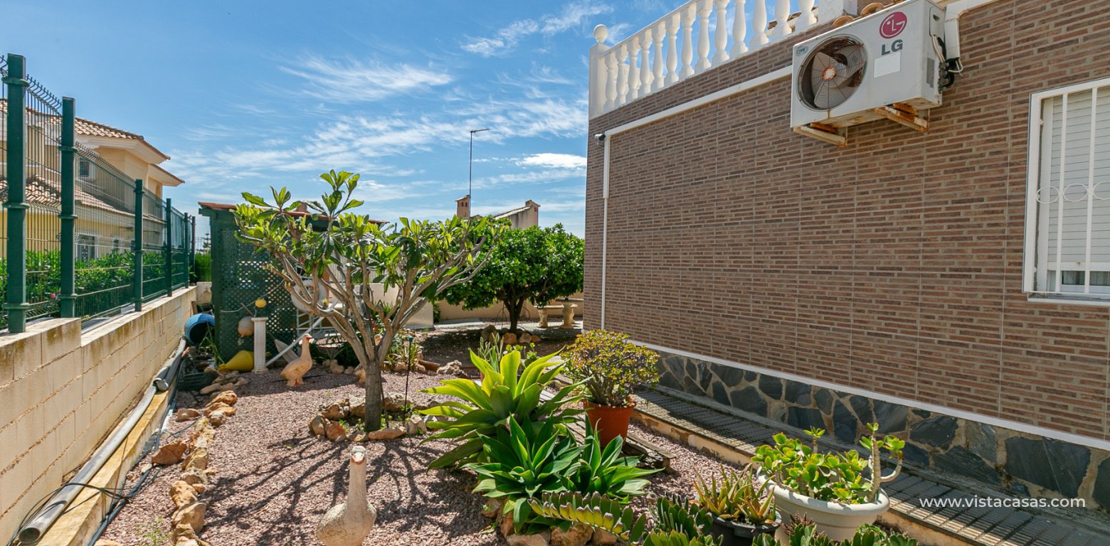 Sale - Villa - La Zenia