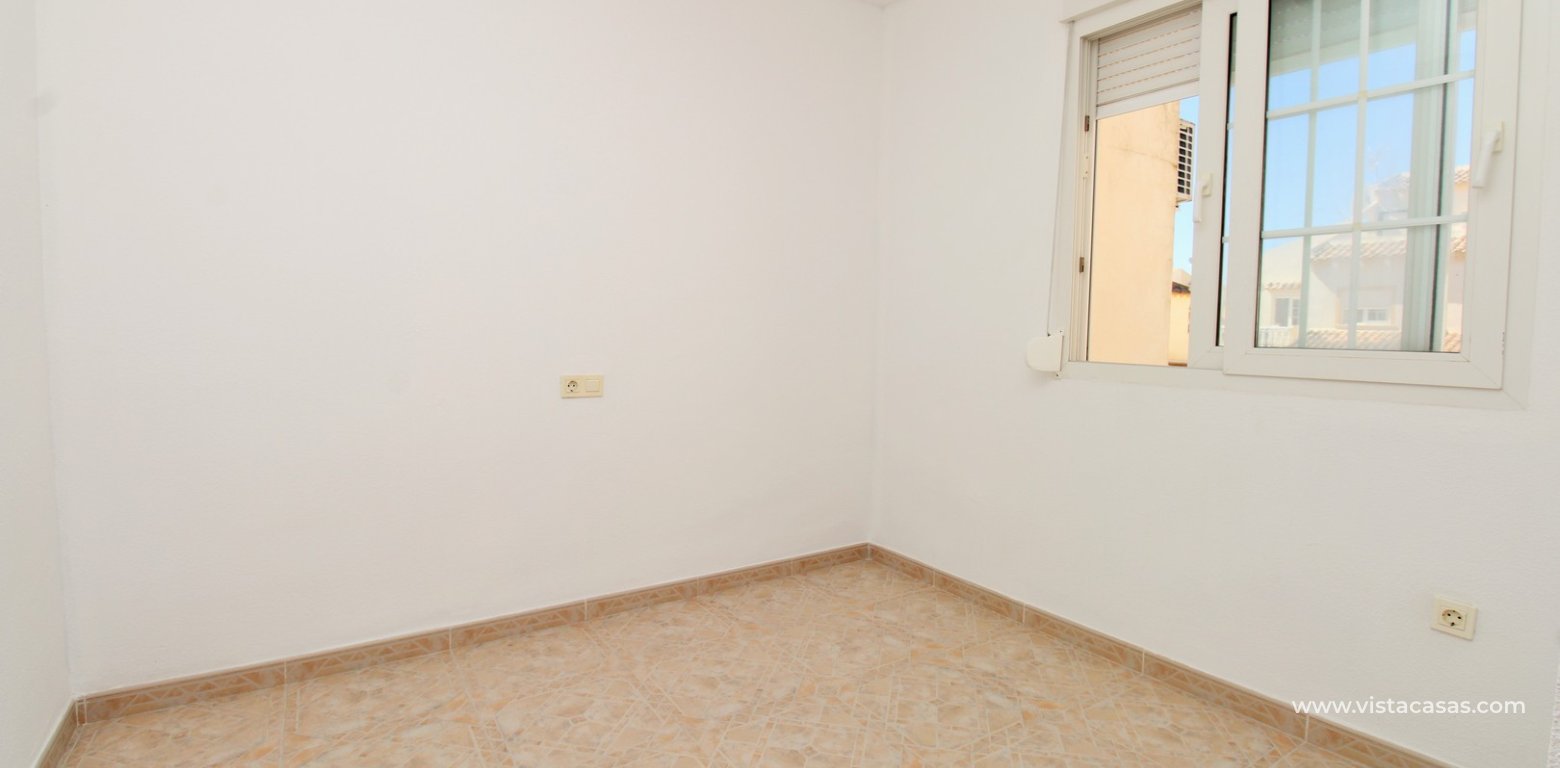 South-Facing 2 Bedroom Townhouse in Playa Flamenca Perla del Mar 2 twin bedroom