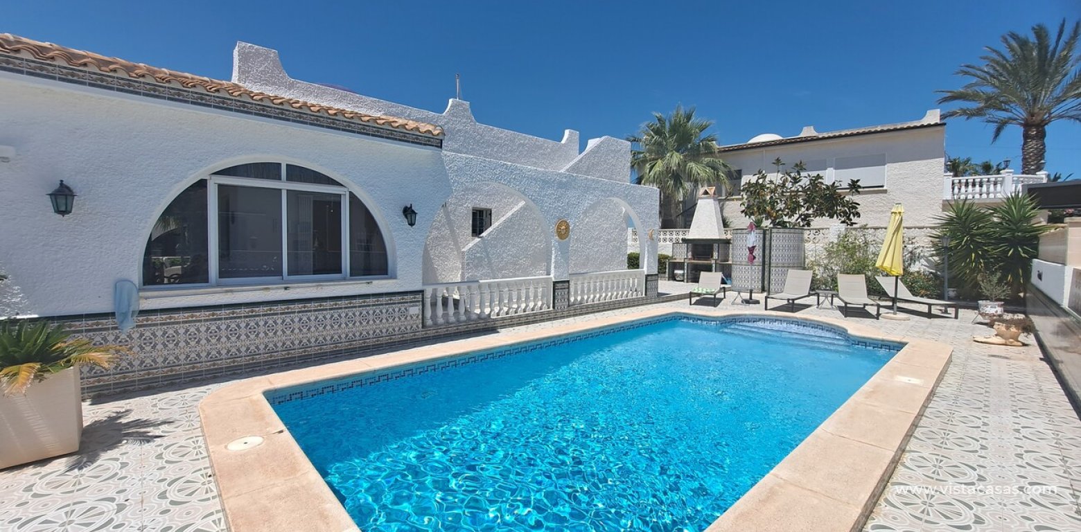 Sale - Villa - Villamartin