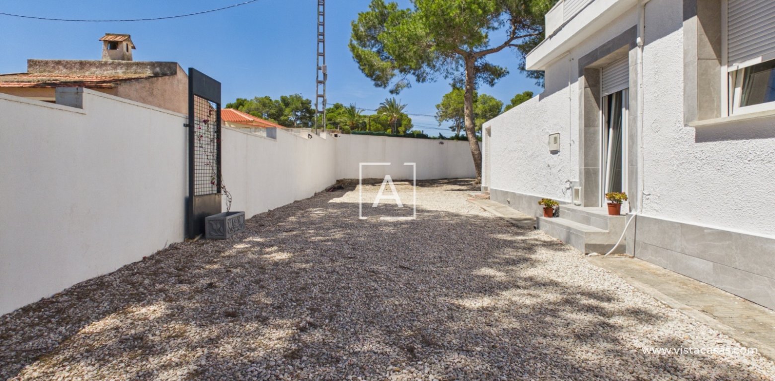 Sale - Villa - Pinar de Campoverde