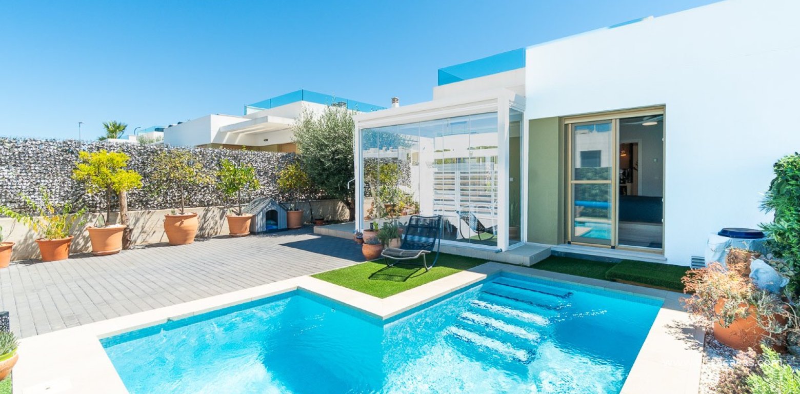 Resale - Townhouse - Vistabella Golf