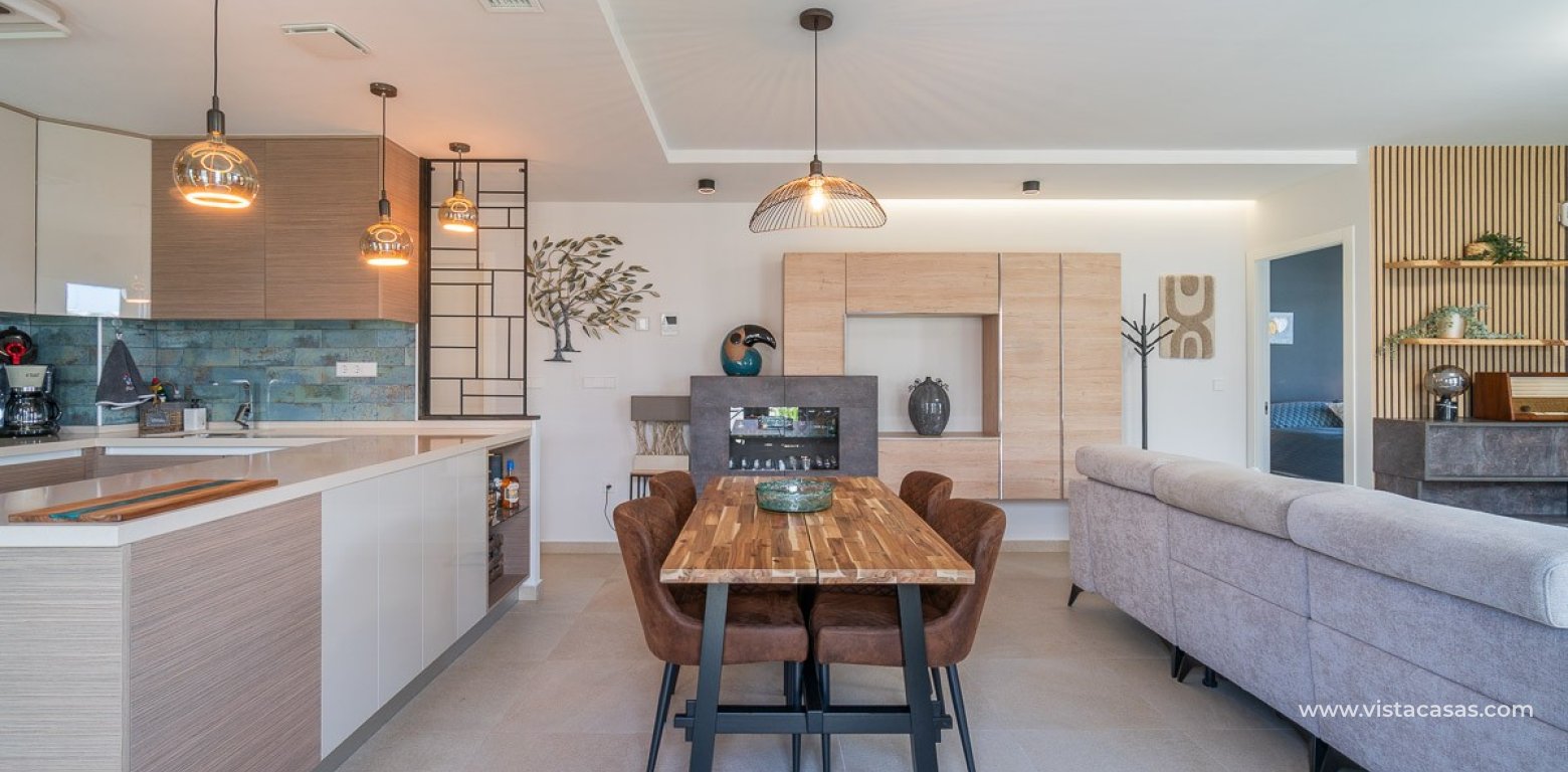 Resale - Townhouse - Vistabella Golf