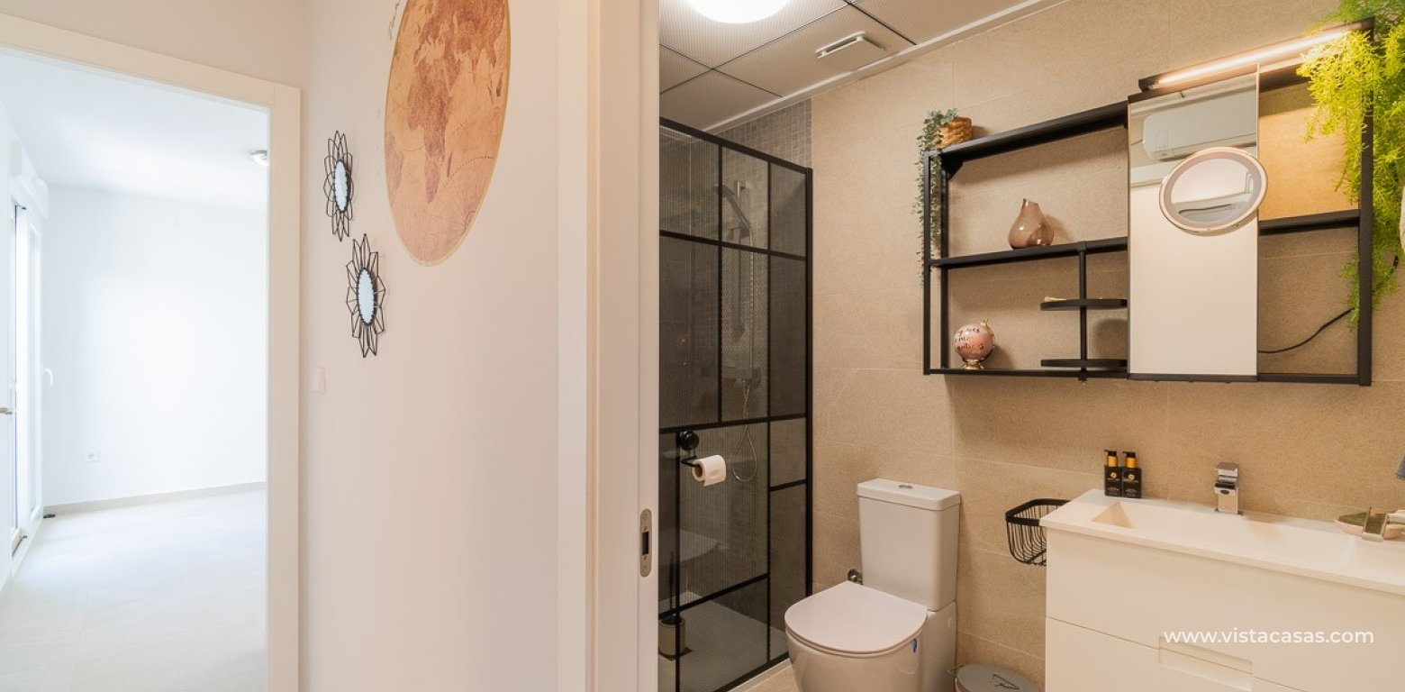 Resale - Townhouse - Vistabella Golf