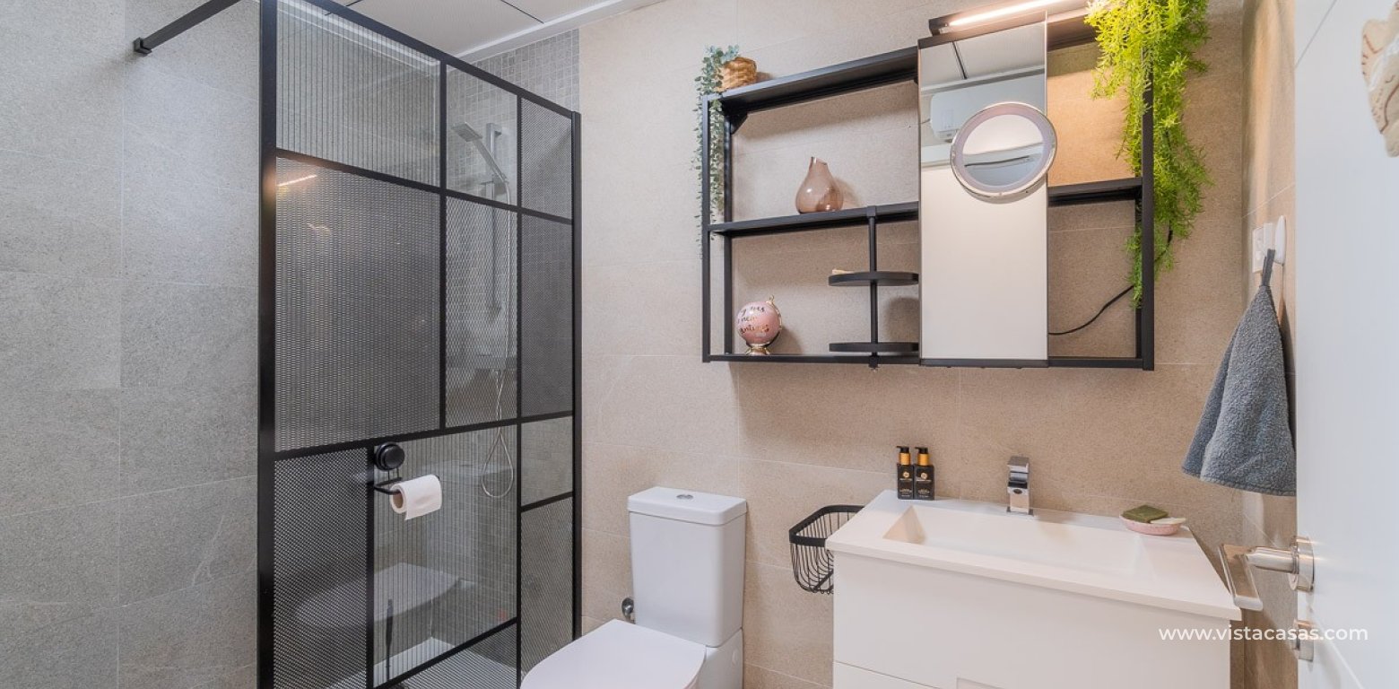 Resale - Townhouse - Vistabella Golf