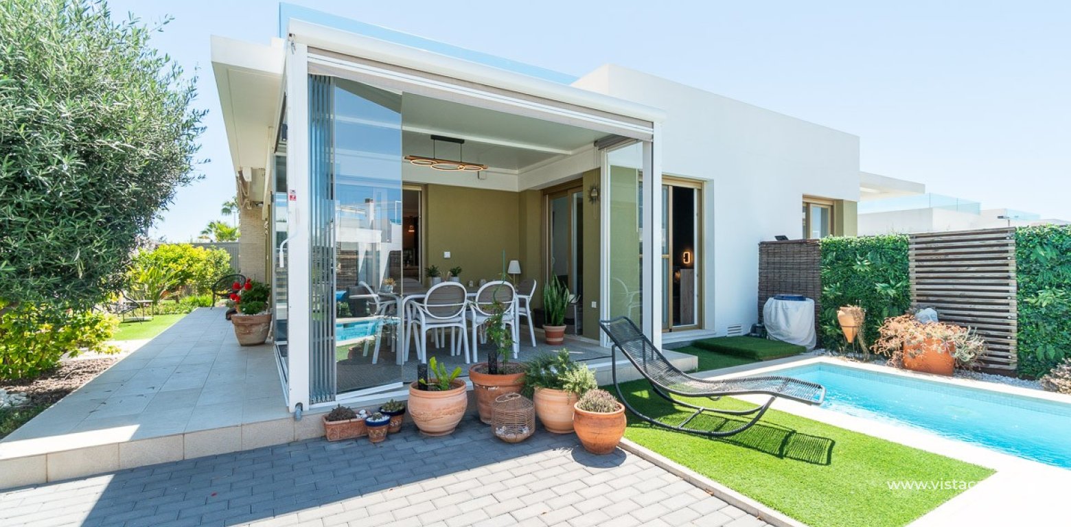 Resale - Townhouse - Vistabella Golf