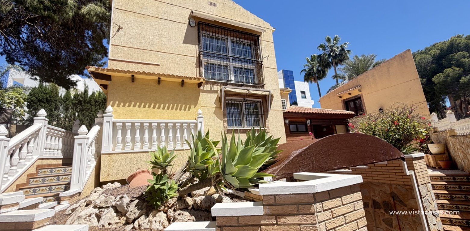 Resale - Villa - Los Balcones