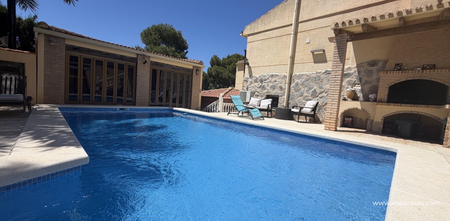 Resale - Villa - Los Balcones