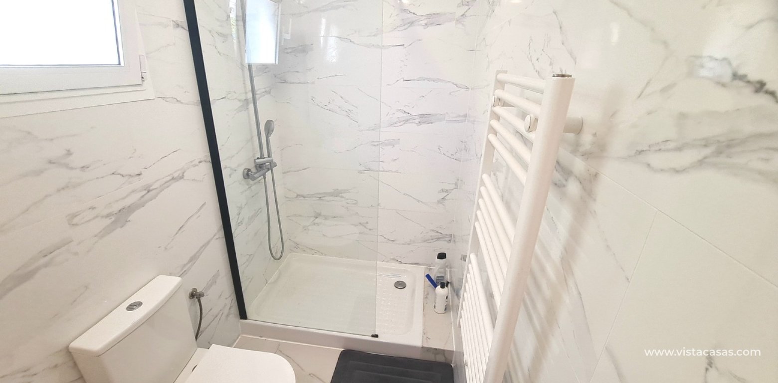 Sale - Villa - Villamartin