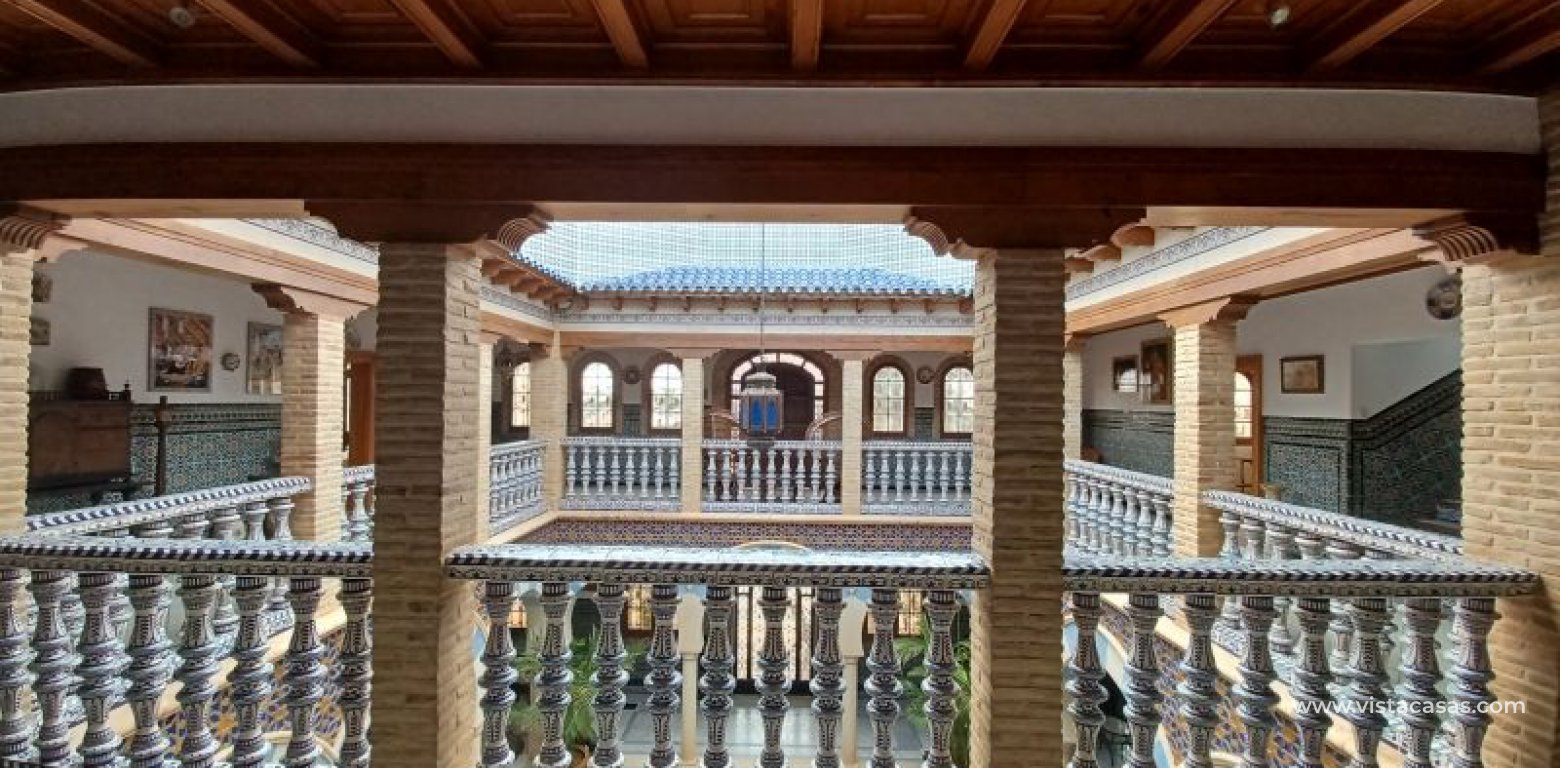 Sale - Villa - Villamartin