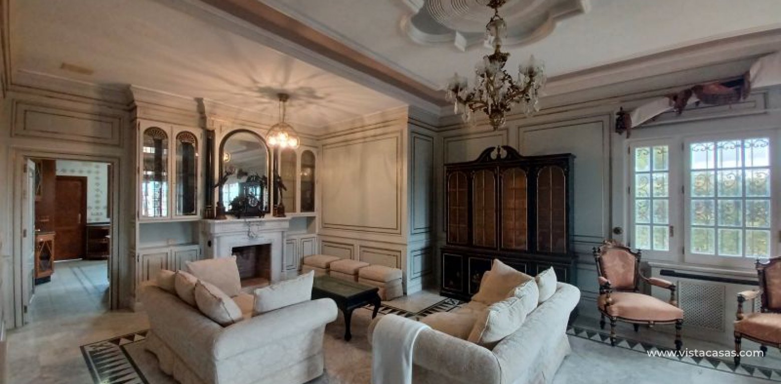 Sale - Villa - Villamartin