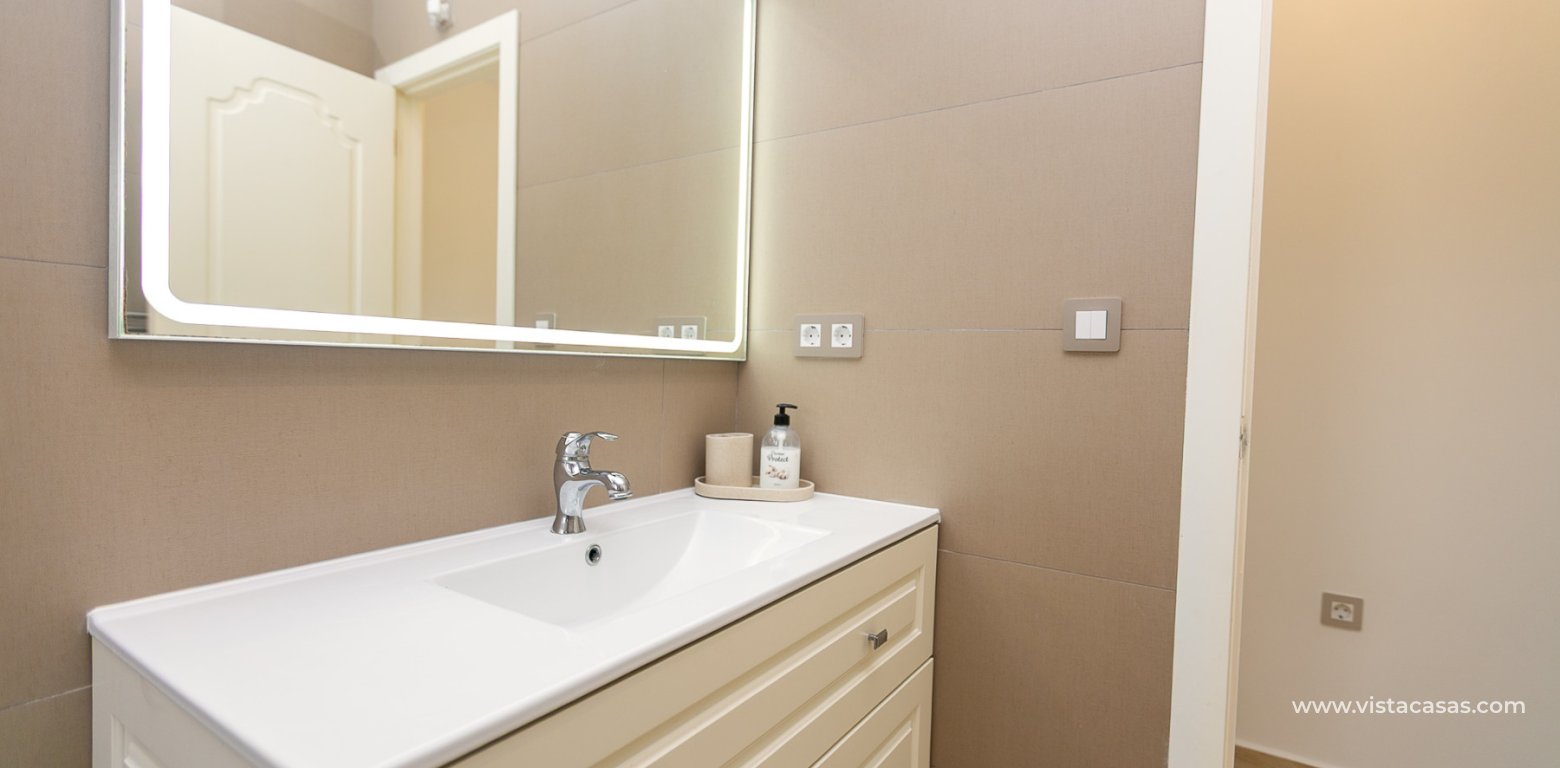 Resale - Villa - Villamartin - Los Dolses