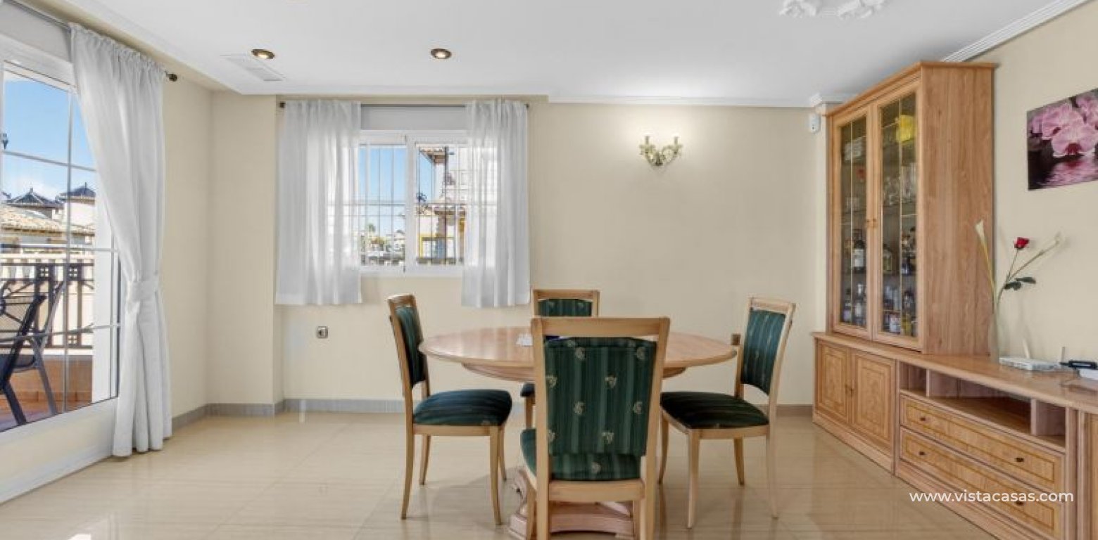 Venta - Chalet - La Zenia