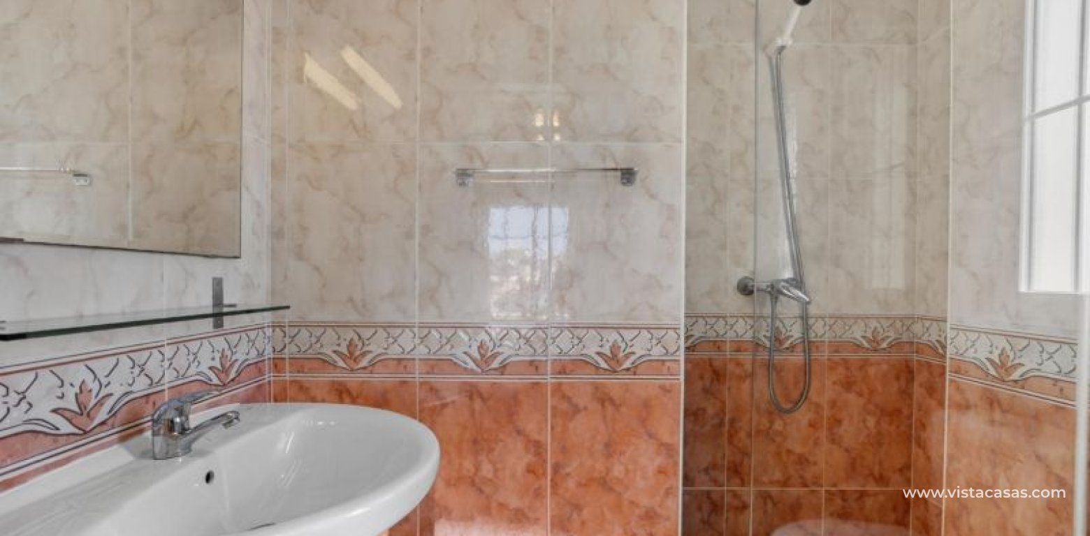 Venta - Chalet - La Zenia