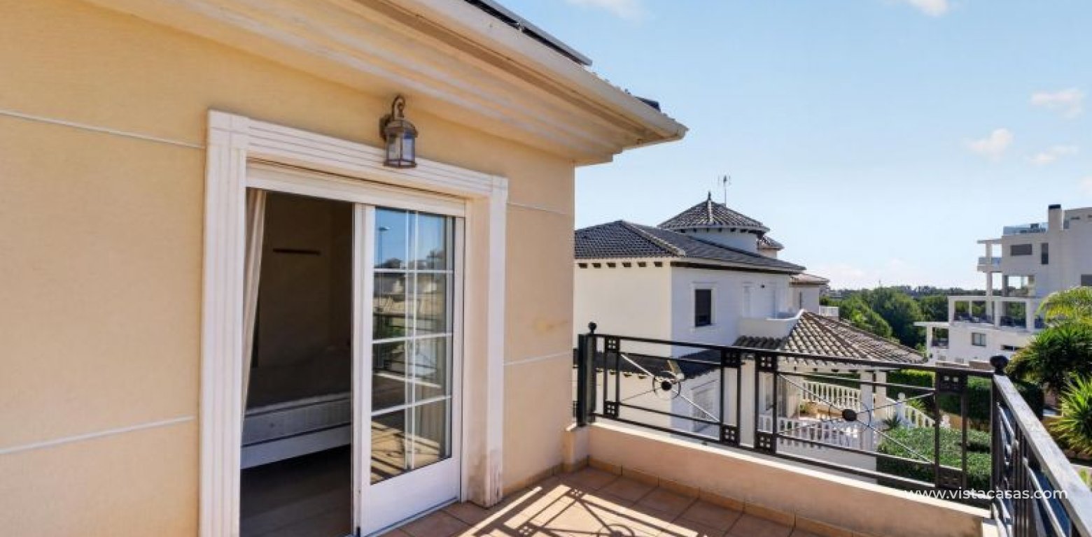 Venta - Chalet - La Zenia