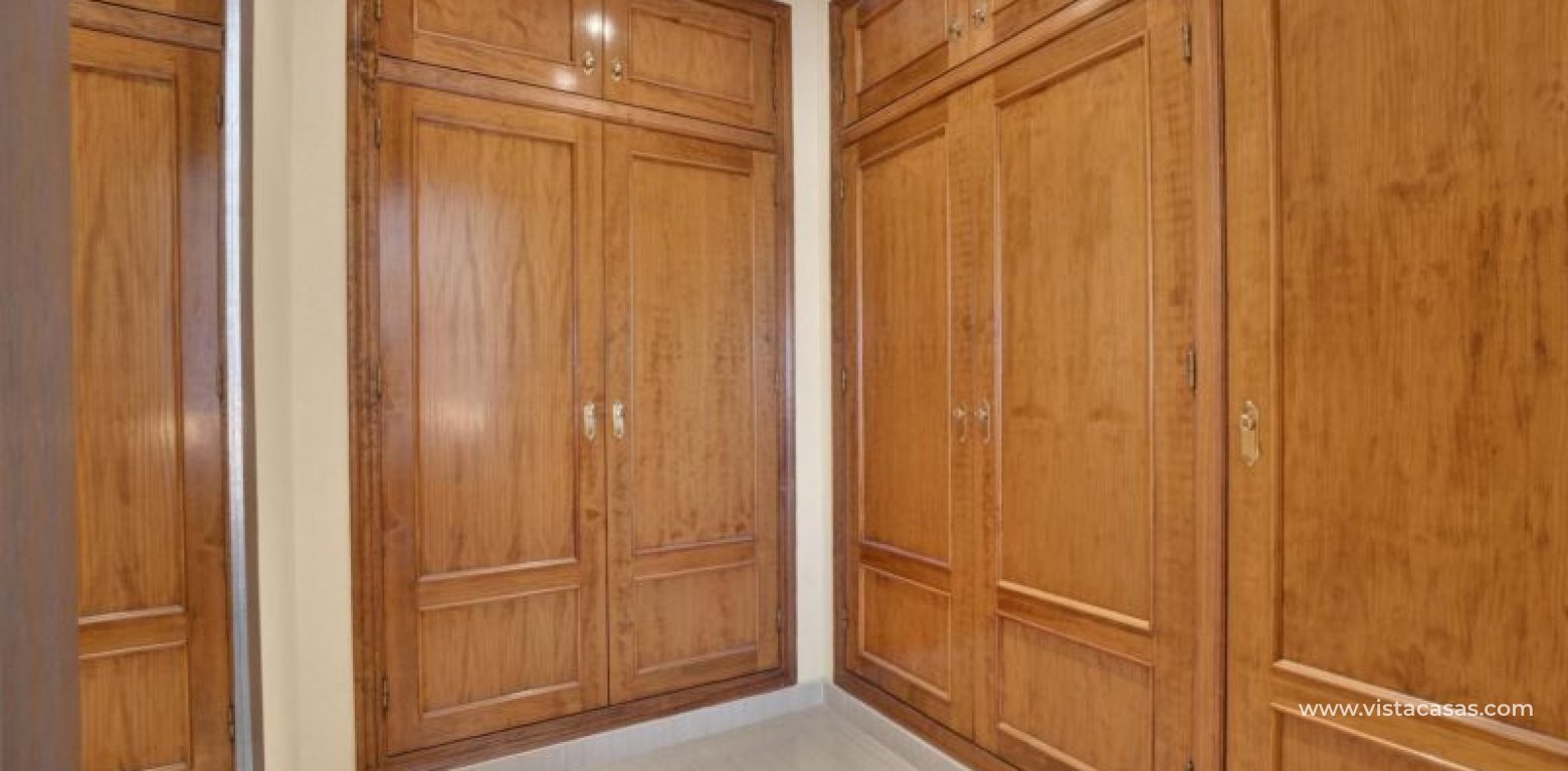 Venta - Chalet - La Zenia