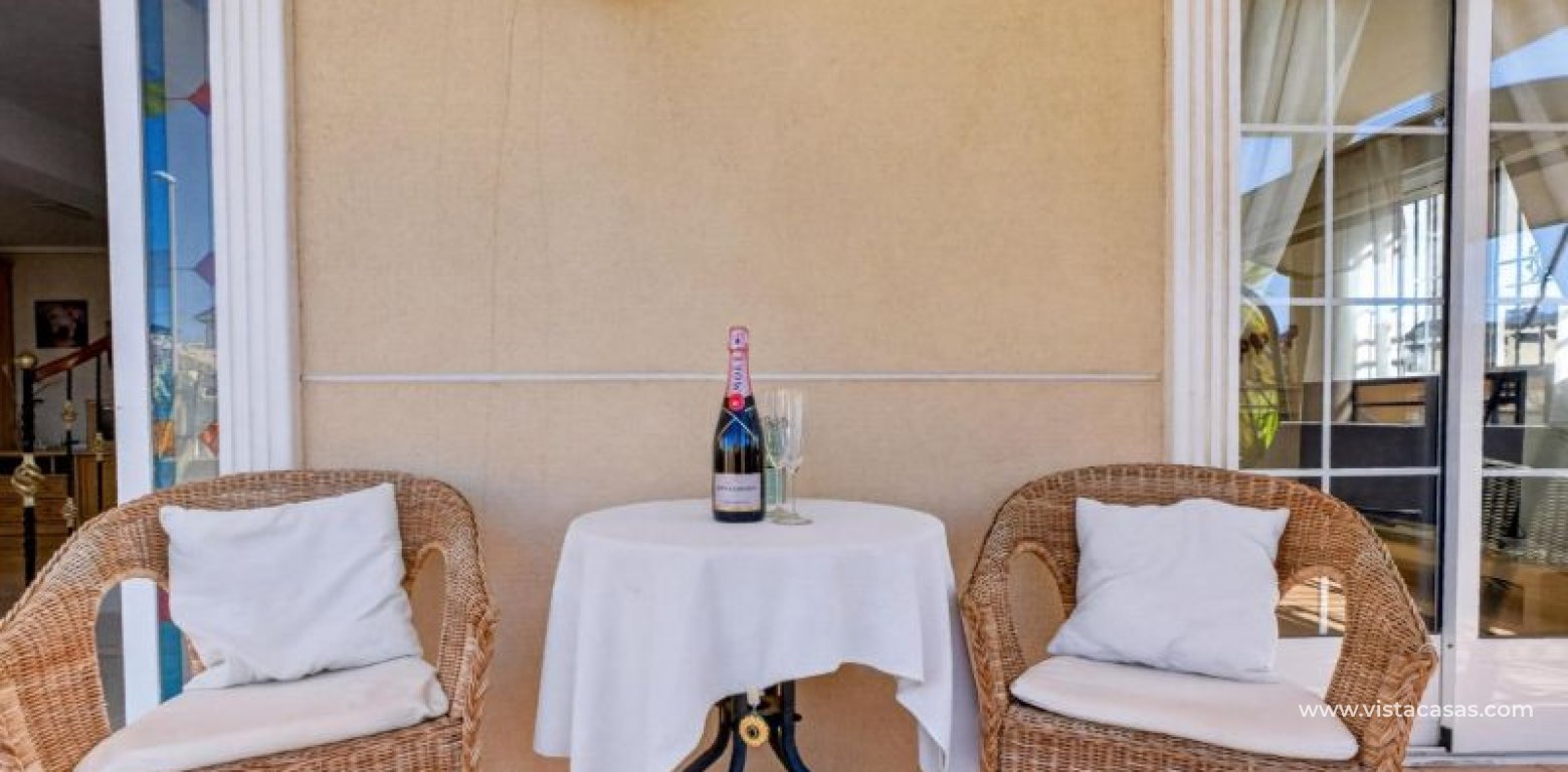 Venta - Chalet - La Zenia