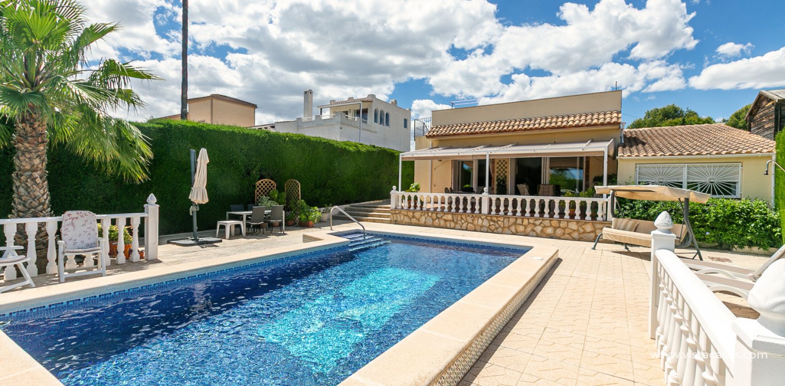 Sale - Villa - Los Balcones