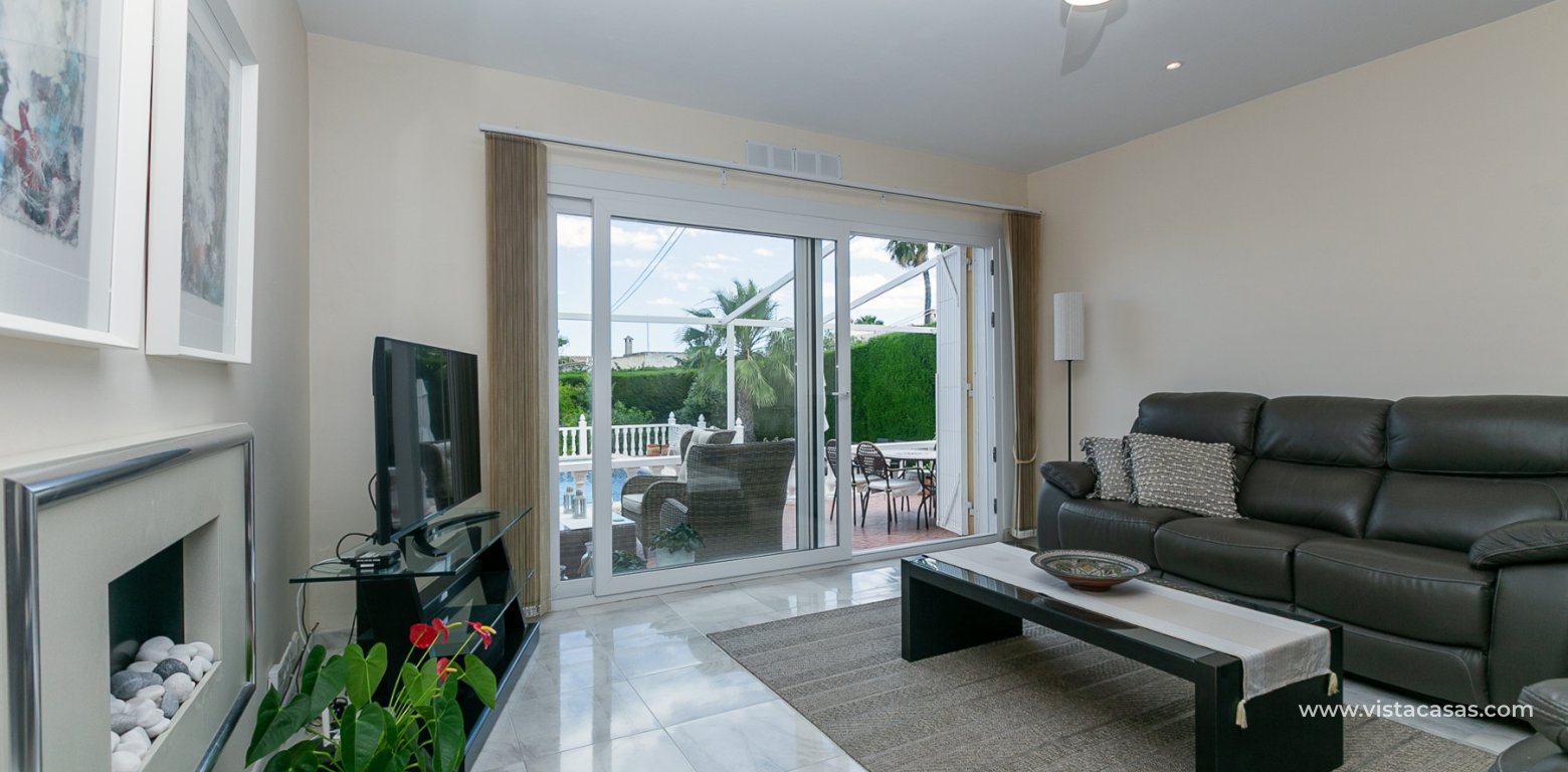 Sale - Villa - Los Balcones