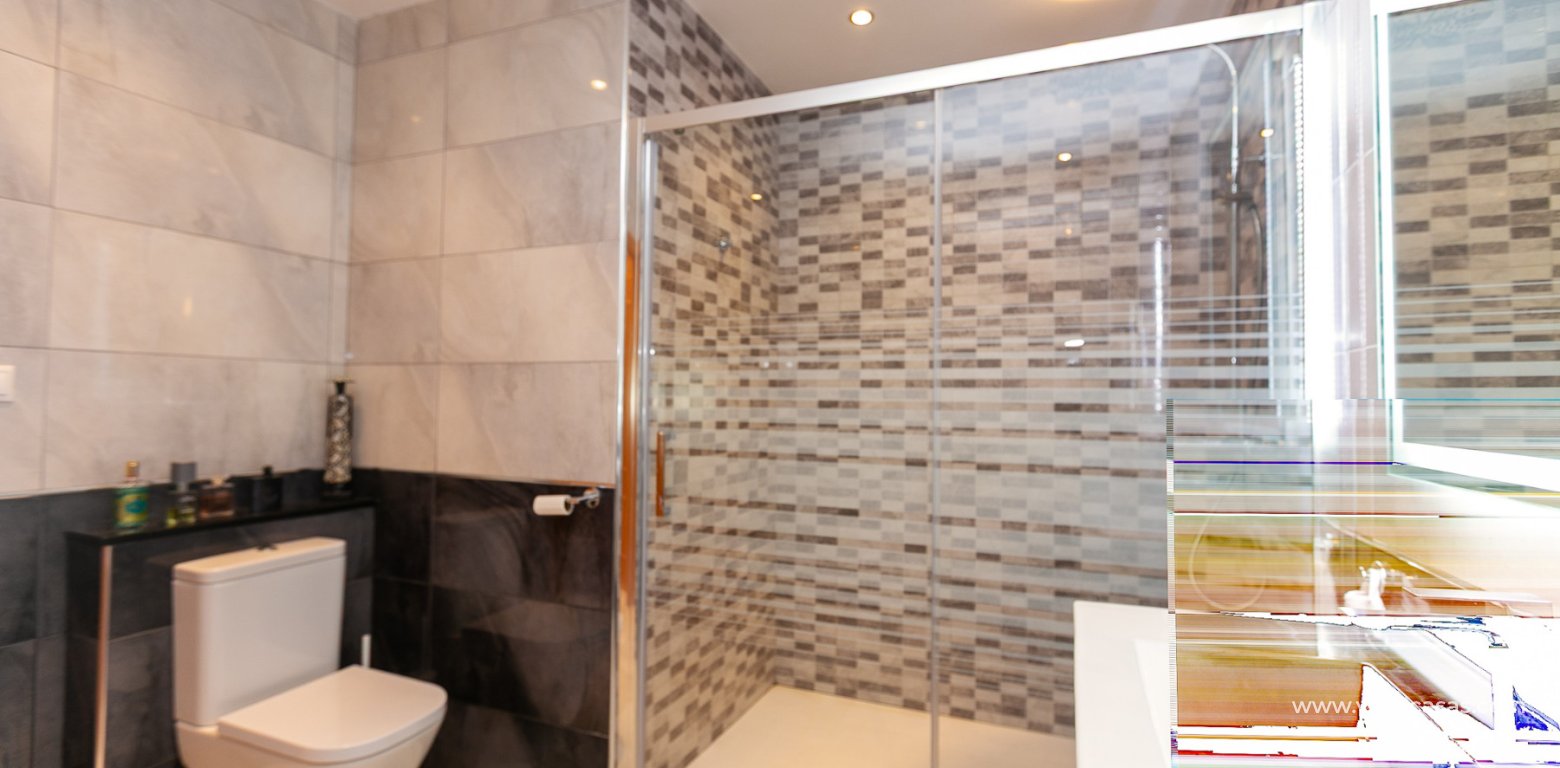 Sale - Villa - Los Balcones