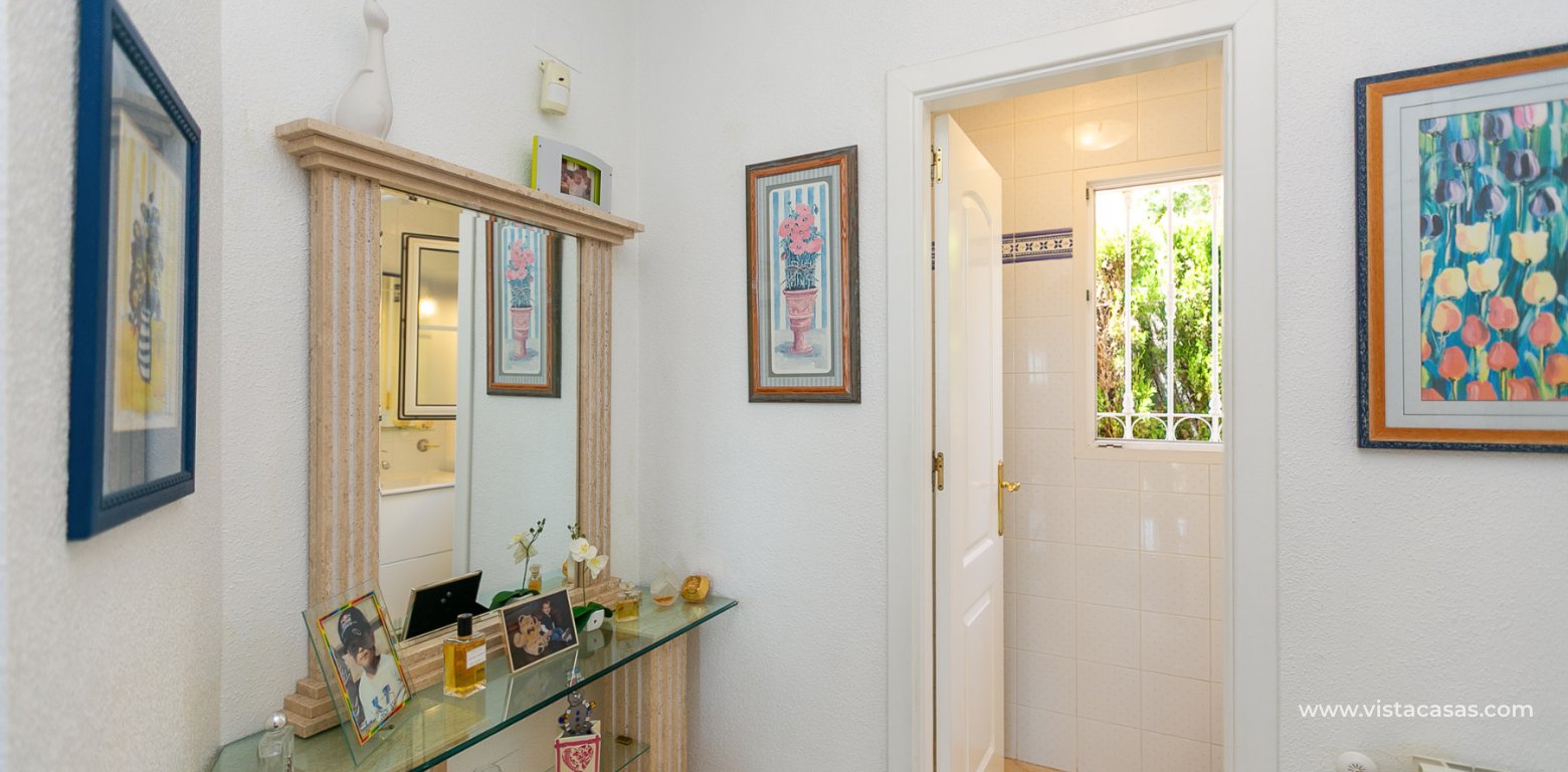 Sale - Villa - Villamartin