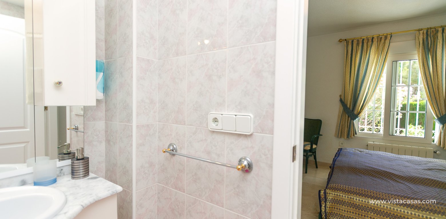 Sale - Villa - Villamartin
