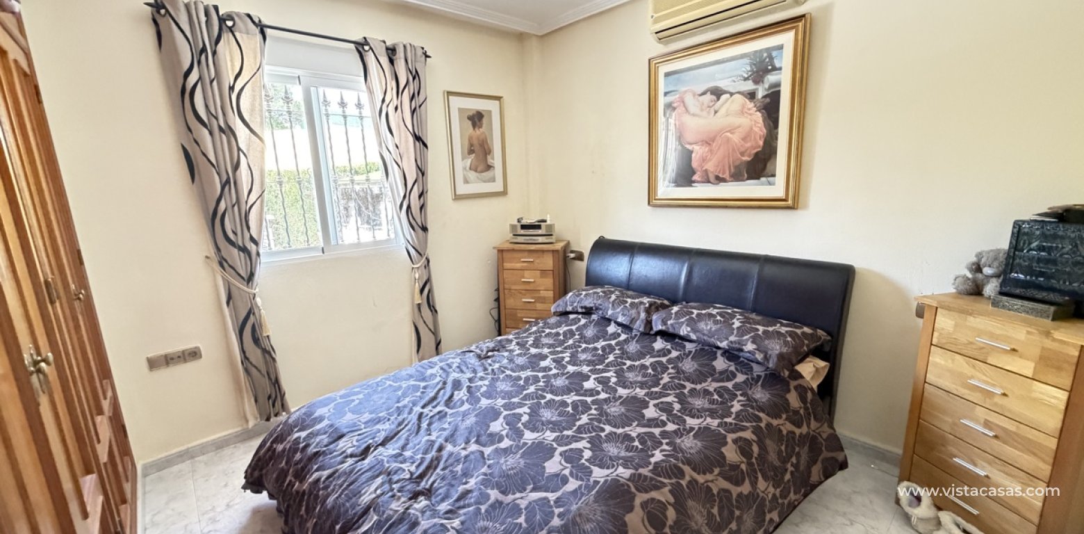 Resale - Villa - Villamartin