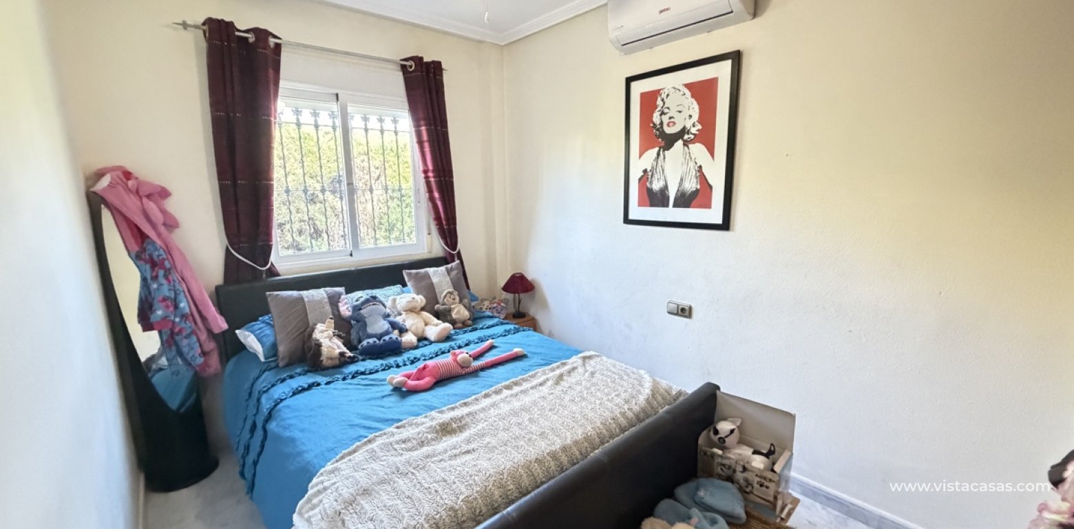 Resale - Villa - Villamartin