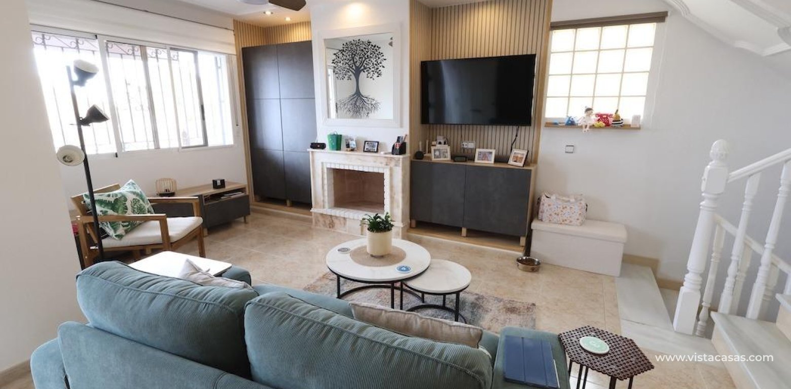 Sale - Villa - Villamartin