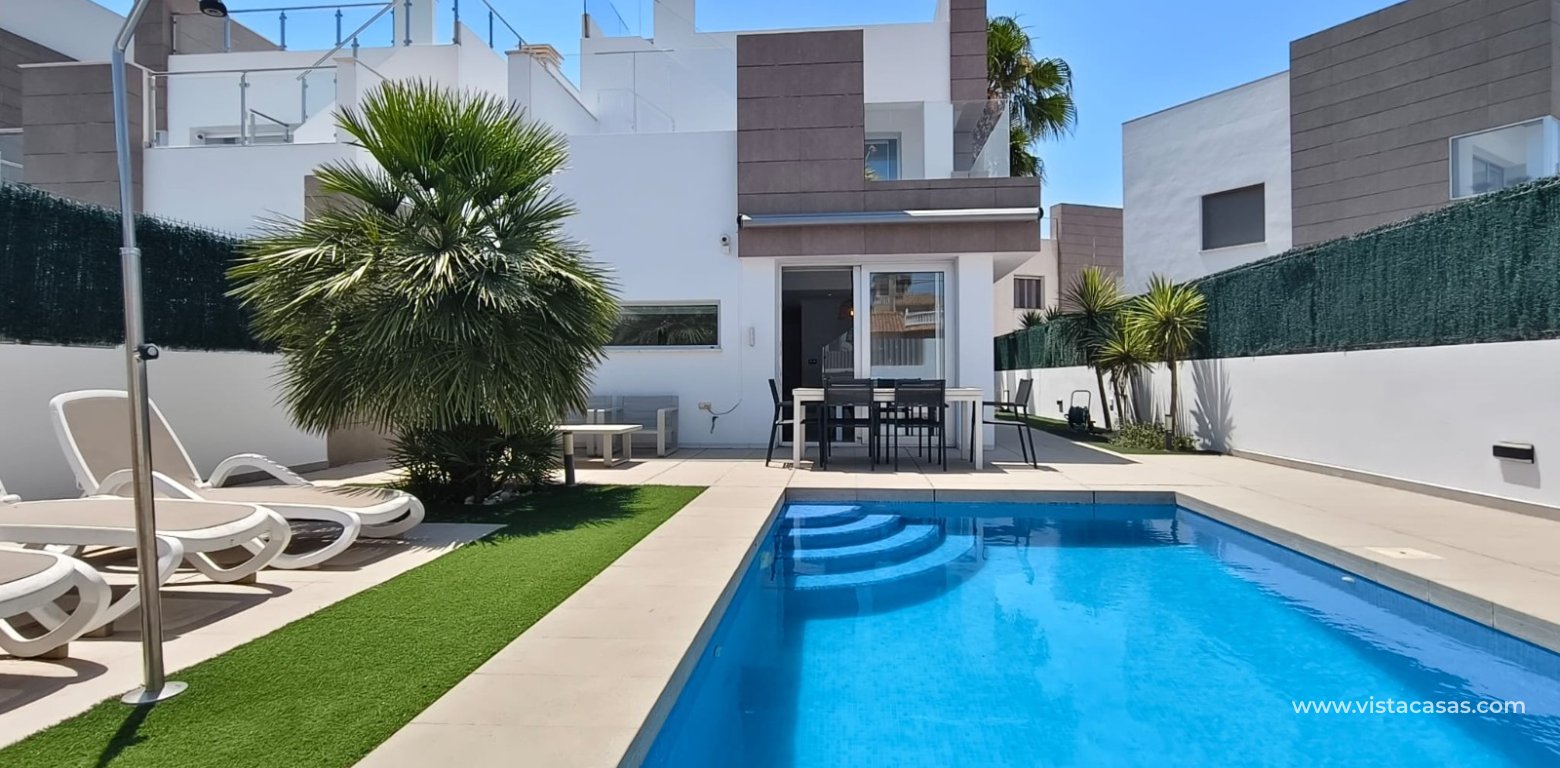 Sale - Villa - El Raso