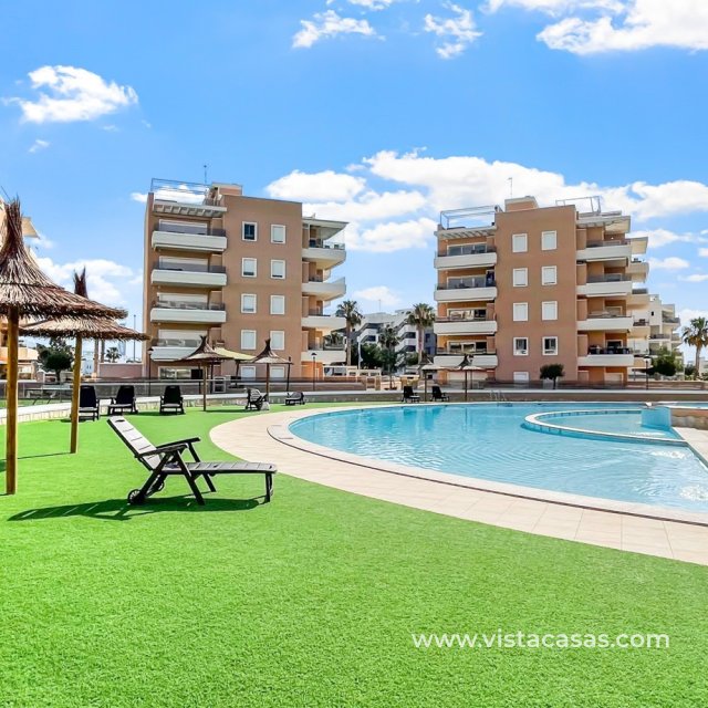 Apartment - Resale - El Raso - El Raso