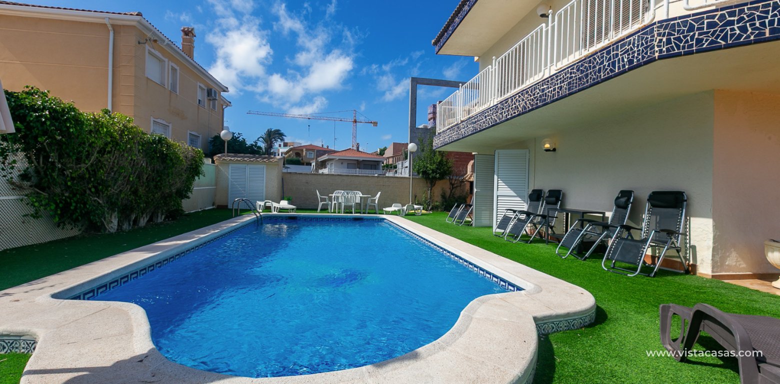 Sale - Villa - La Zenia