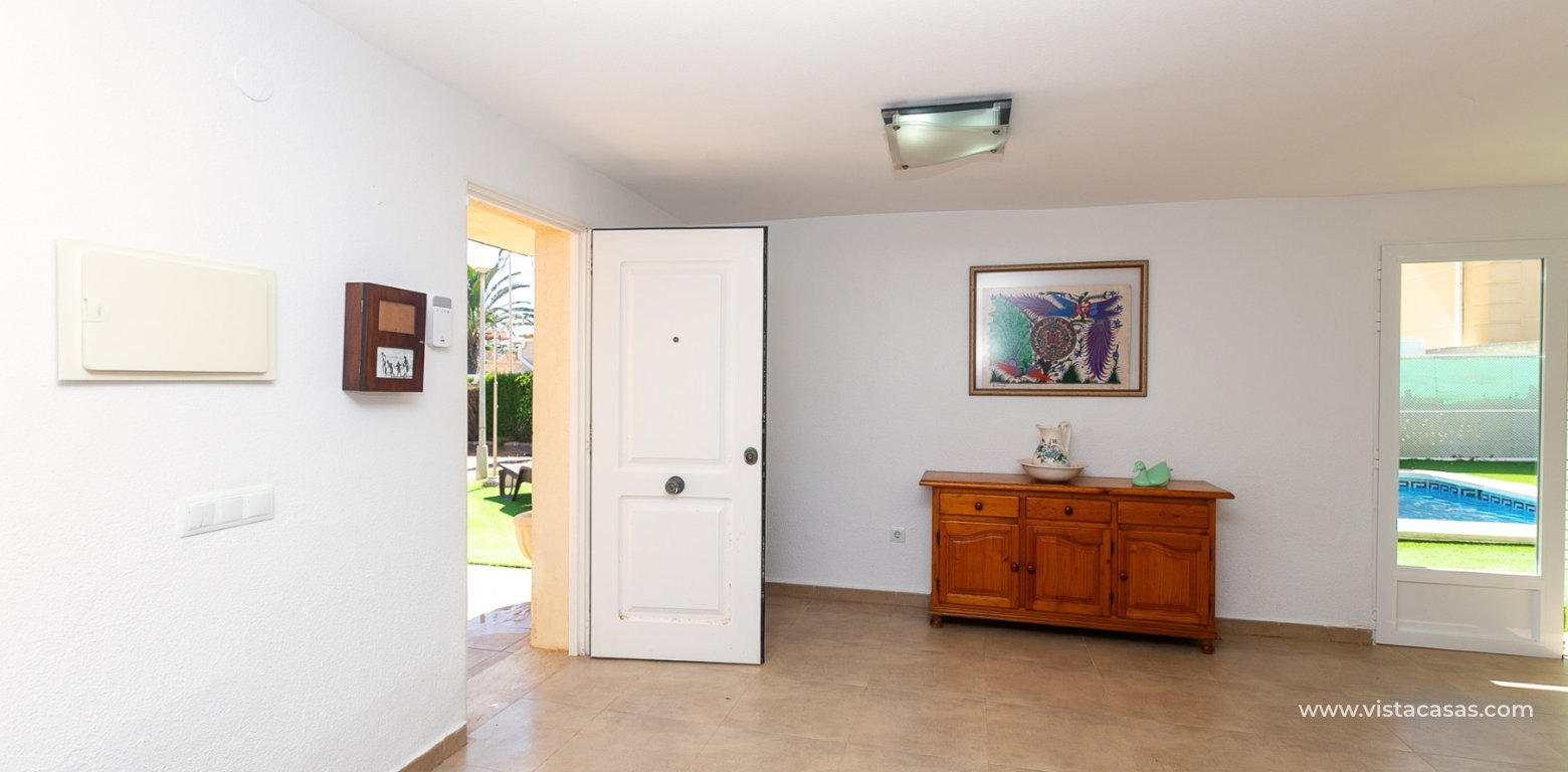 Sale - Villa - La Zenia