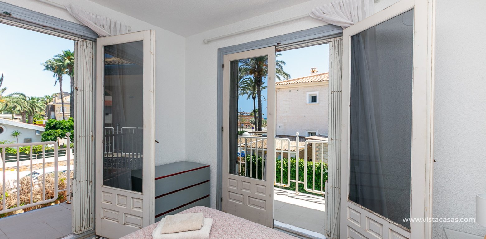 Sale - Villa - La Zenia