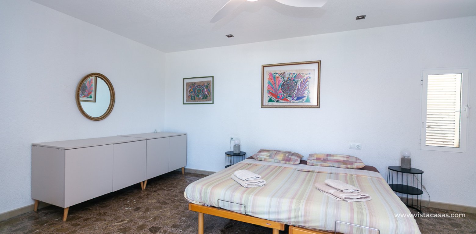 Sale - Villa - La Zenia