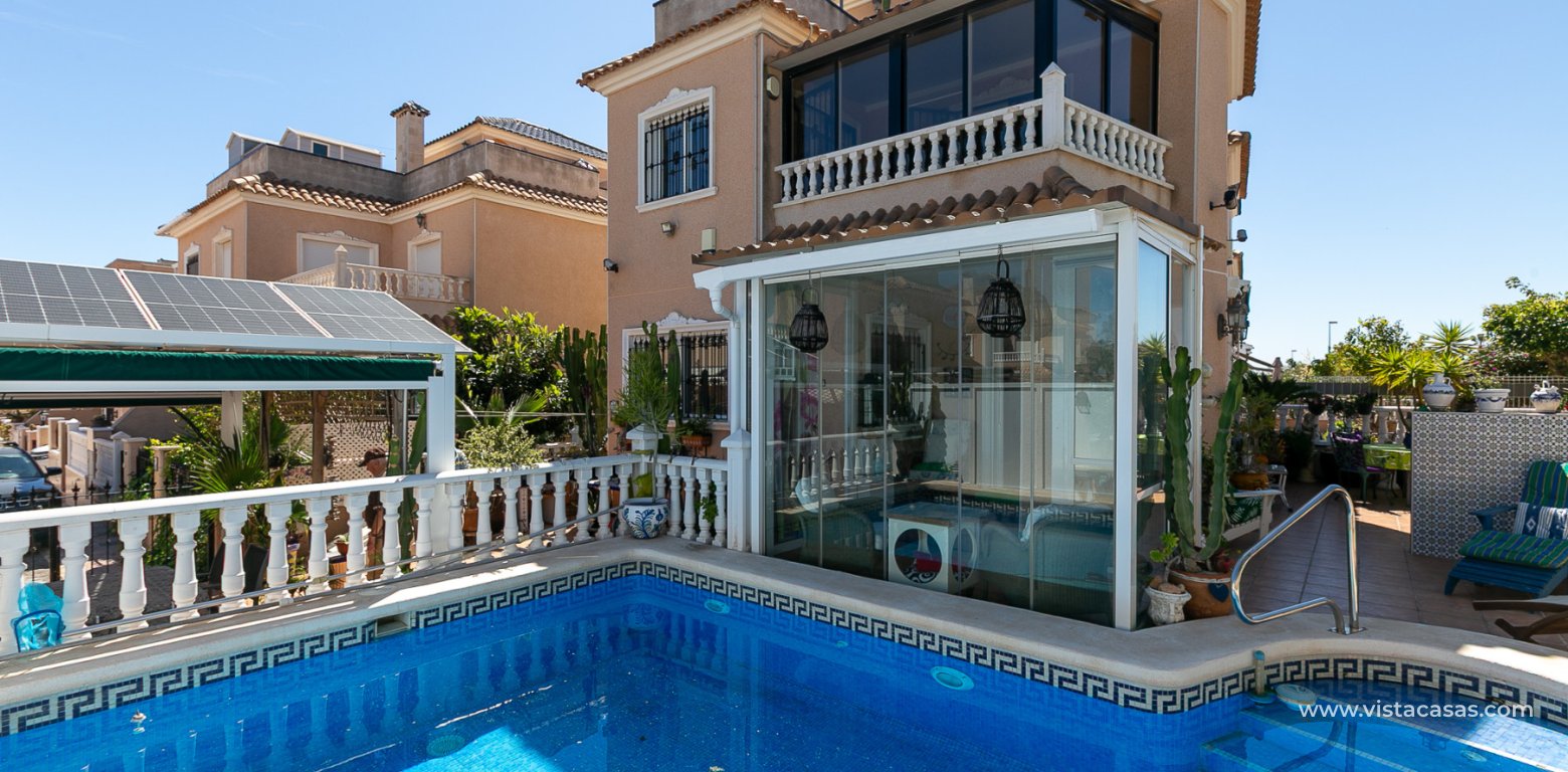 Sale - Villa - La Zenia