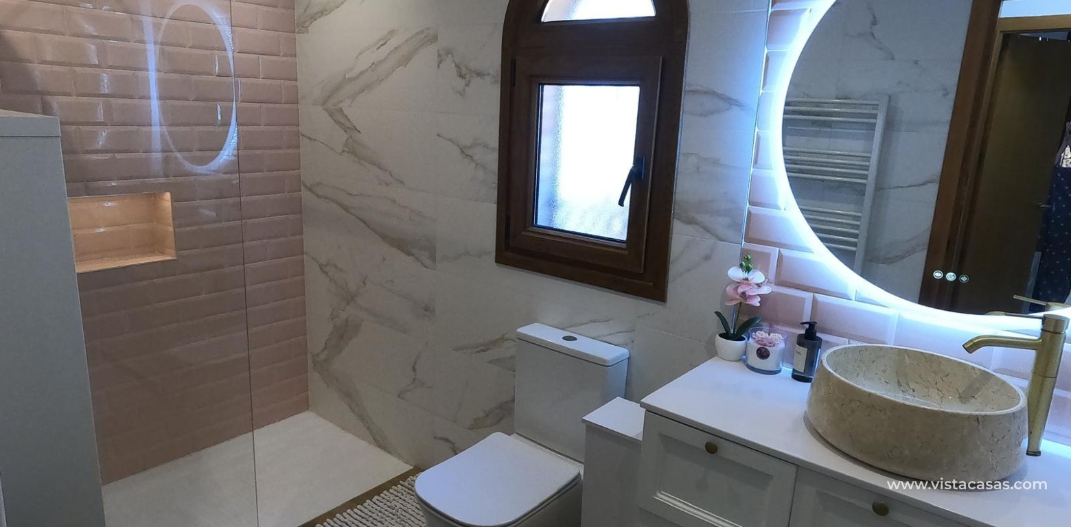 Resale - Villa - Algorfa - La Finca Golf Resort