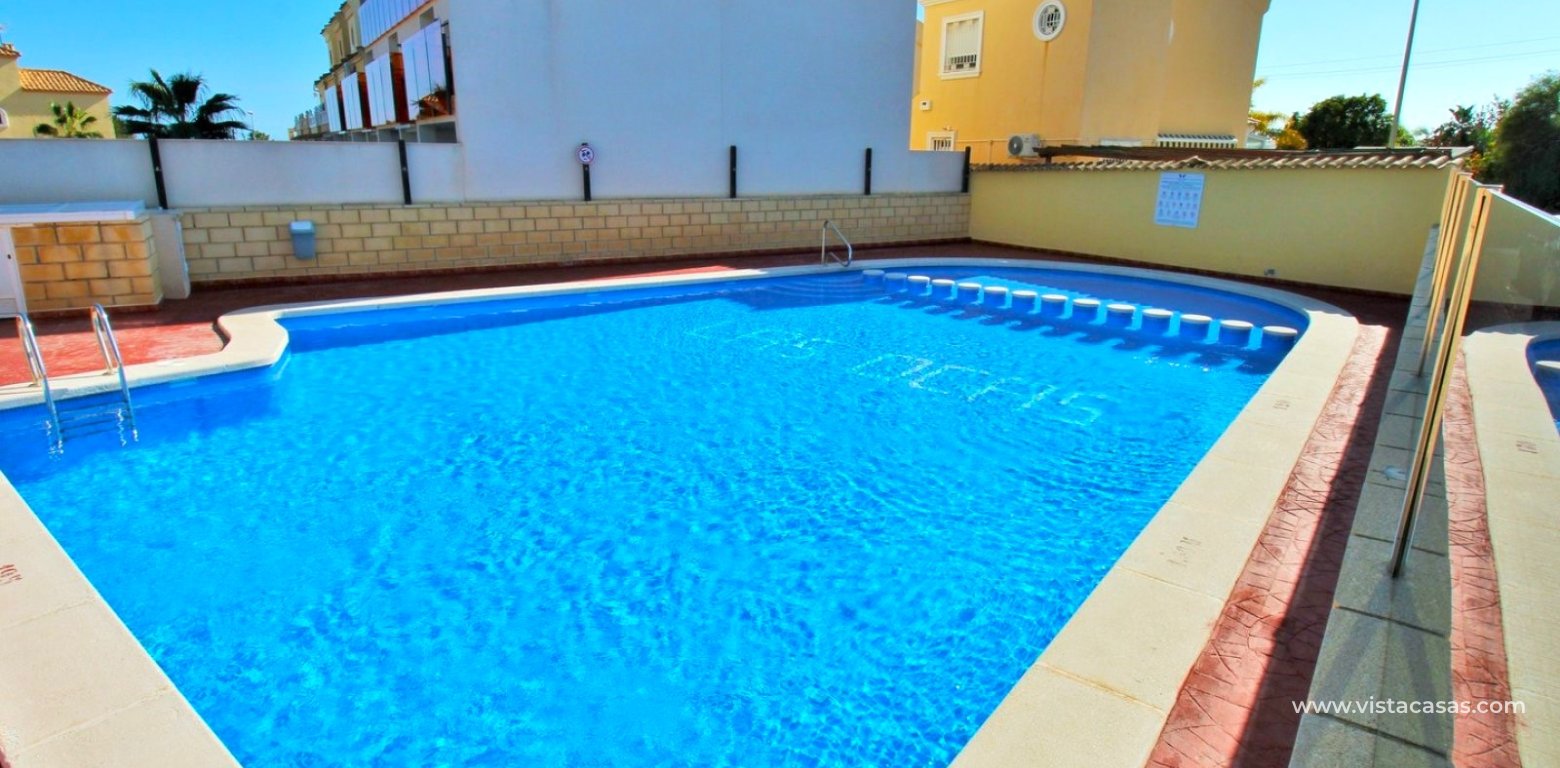 Resale - Villa - Cabo Roig