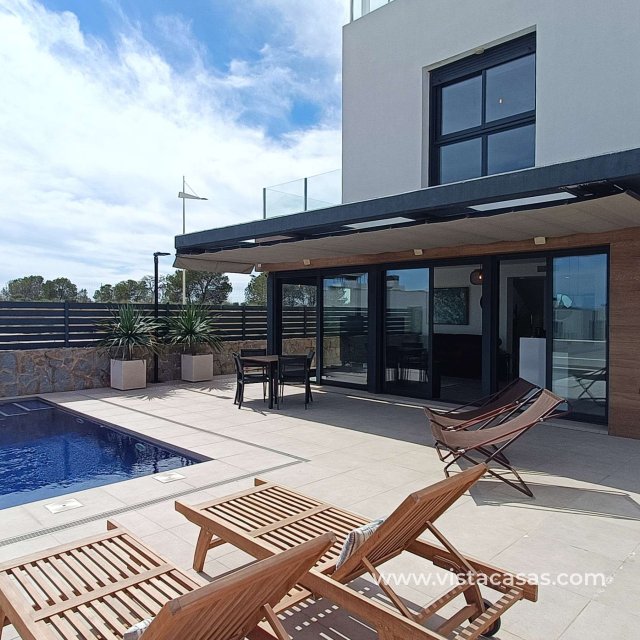 Villa - Resale - Algorfa - La Finca Golf Resort
