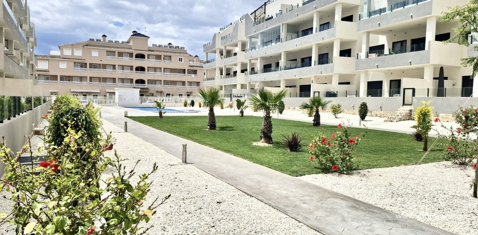 Resale - Apartment - Villamartin - Los Dolses